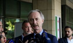 بيدرسون يرحب برفع العقوبات عن سوريا وينتقد إسرائيل